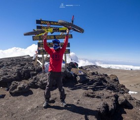 Ascensión del Kilimanjaro en Bicicleta